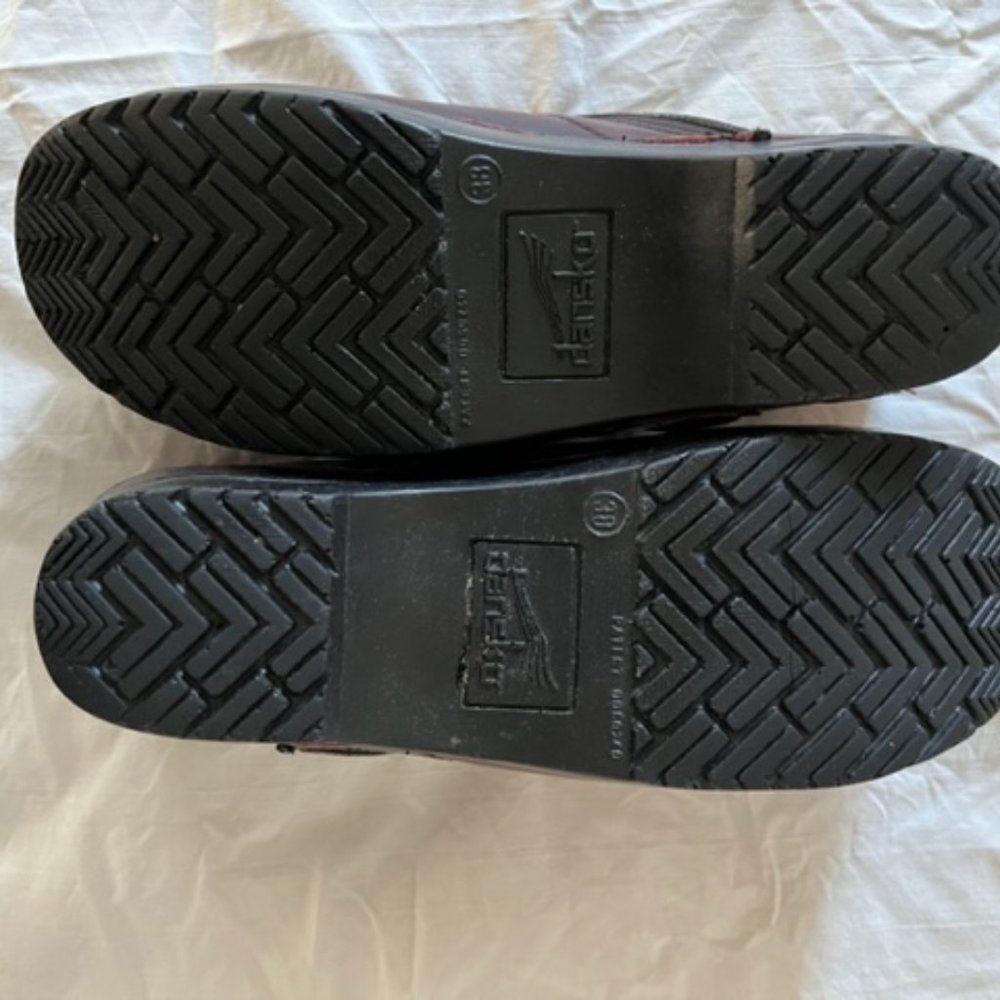 Dansko Clogs - Picture 2 of 6